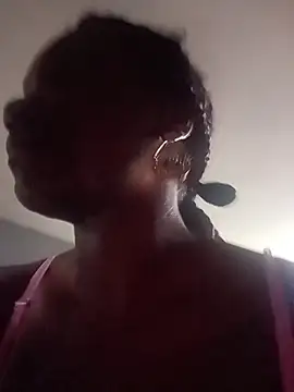 alanalaurent15 online show from March 2026 05:29:02 PM