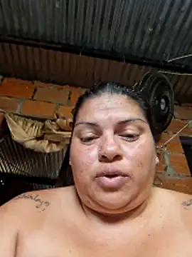 Juli Powl online show from April 2026 07:58:01 PM