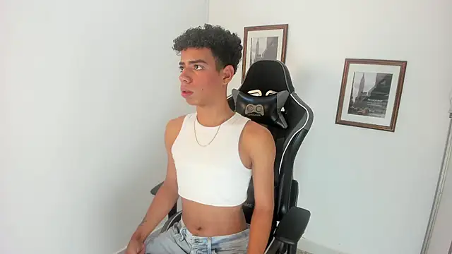 alexx cum18 online show from July 2026 05:06:01 PM