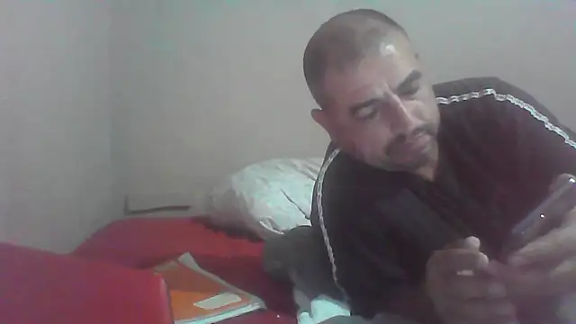 Snapshot of cobrosdepagos chatting on June 2026 08:43:02 PM cobrosdepagos online show from June 2026 08:43:02 PM