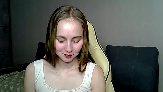 christimontero online show from February 2026 06:20:02 AM