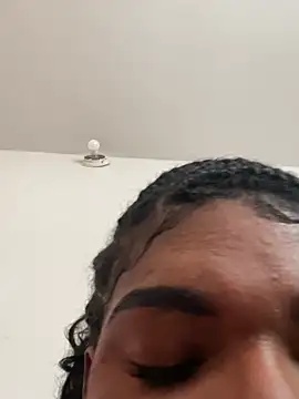 lulusexyy online show from March 2026 05:49:01 PM