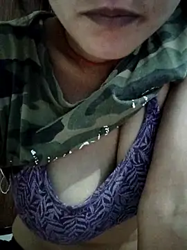 Sexy-Sandhya  online show from March 2026 06:37:01 PM