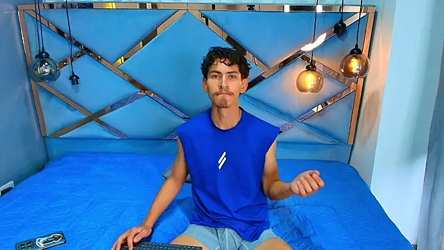 skinny jean  online show from March 2026 08:10:01 PM