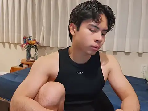 Snapshot of BentoBoxxx chatting on March 2026 03:23:02 AM BentoBoxxx online show from March 2026 03:23:02 AM