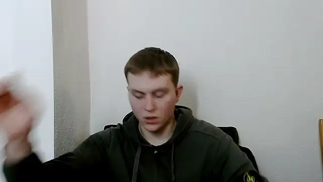 Snapshot of MrHeat_ chatting on February 2026 08:16:01 PM MrHeat online show from February 2026 08:16:01 PM