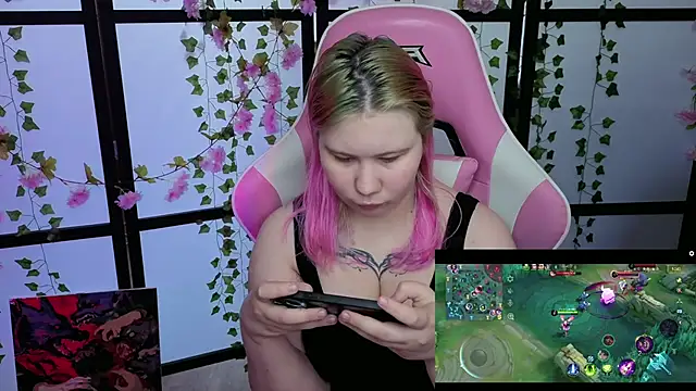 kitsune little online show from April 2026 03:46:02 AM