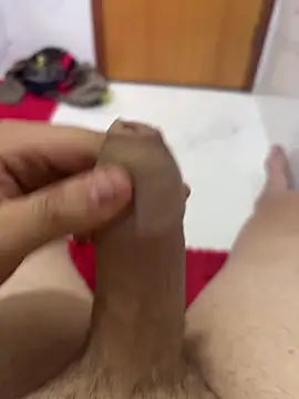 Nickysfd01 online show from April 2026 08:17:02 PM