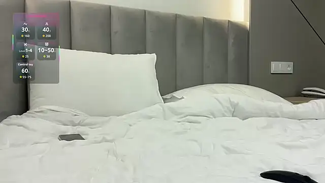 -LunaLove- online show from March 2026 08:26:02 PM