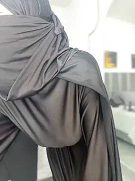 Snapshot of aminaa_ chatting on February 2026 06:59:02 PM aminaa online show from February 2026 06:59:02 PM