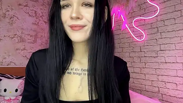 ExiePecue online show from February 2026 07:05:01 AM