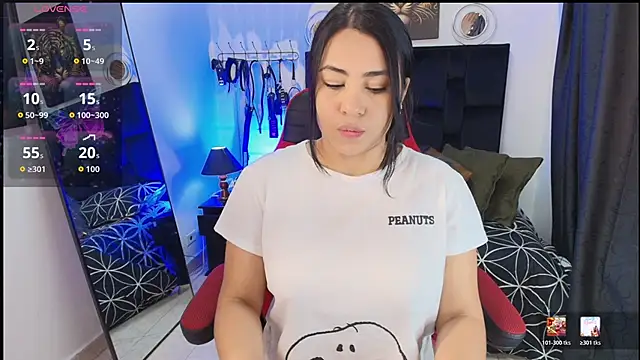 Liu wen  online show from April 2026 06:56:02 PM