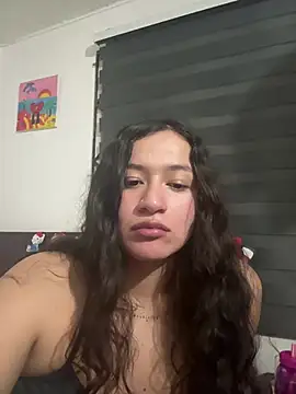 rocko77  online show from April 2026 07:02:01 AM