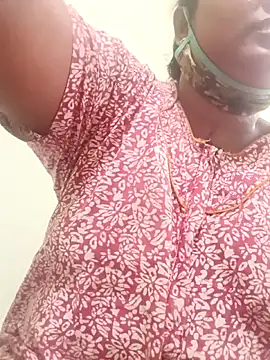 tamilkaviya431 online show from April 2026 07:44:01 AM