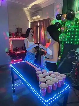 VictoriaLanes online show from March 2026 08:19:01 AM