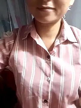 Gaga-xxx online show from April 2026 02:18:01 PM