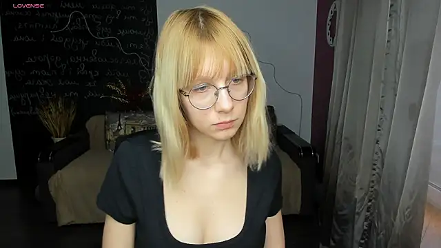 CandicaHoney online show from March 2026 12:44:01 PM