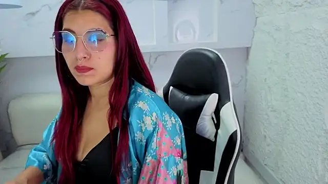 emily  tp online show from February 2026 12:38:01 PM