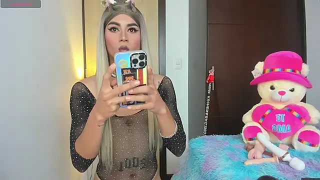 Snapshot of alisoondrean_ chatting on February 2026 12:38:02 PM alisoondrean online show from February 2026 12:38:02 PM