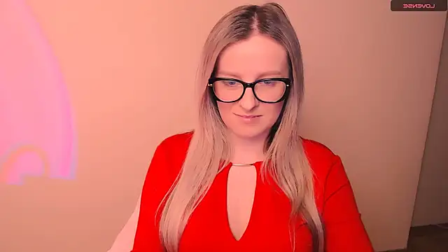 AnnePeach online show from February 2026 04:58:02 PM