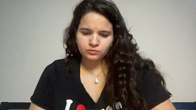 SoyOceanne online show from March 2026 02:04:02 AM