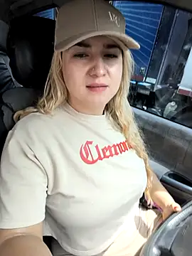 violet-grey online show from March 2026 04:34:02 PM