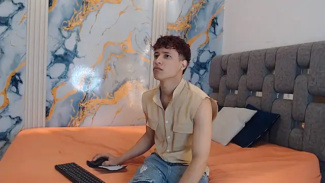 YOUNG BOYS HELL online show from July 2026 07:22:01 AM