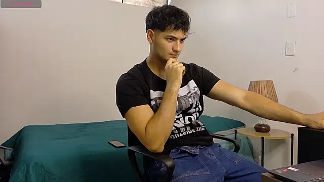 Kael Switch online show from February 2026 09:11:02 PM