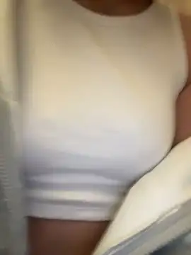 Sexy lissaa online show from March 2026 02:22:02 PM