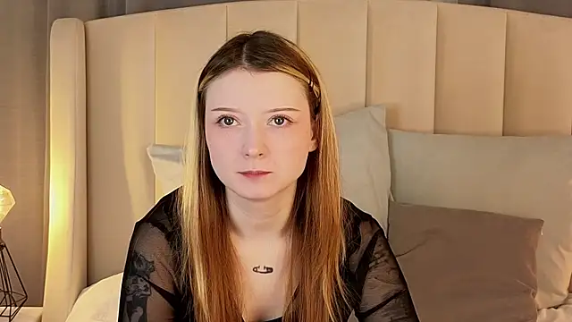 Snapshot of AlyssFrost chatting on May 2026 02:51:02 AM AlyssFrost online show from May 2026 02:51:02 AM