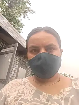 taniya0 online show from August 2026 03:28:01 AM
