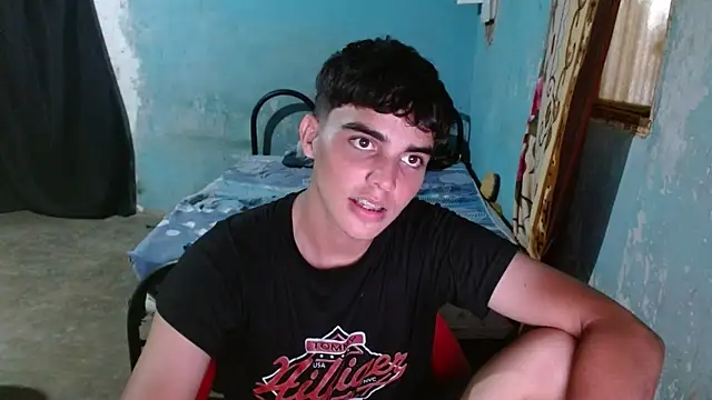 Snapshot of heiker__ chatting on May 2026 03:02:02 AM heiker online show from May 2026 03:02:02 AM
