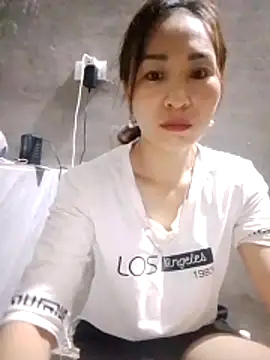 Thobaby112 online show from May 2026 09:09:02 PM