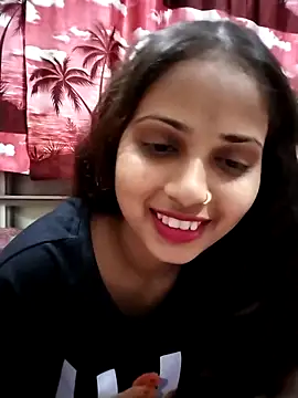 samayra1144 online show from February 2026 11:39:01 AM