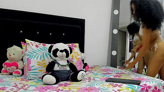 DanielaWane online show from February 2026 11:37:01 PM