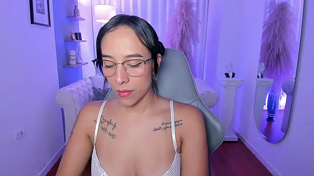 saori katsumi  online show from April 2026 11:26:01 AM