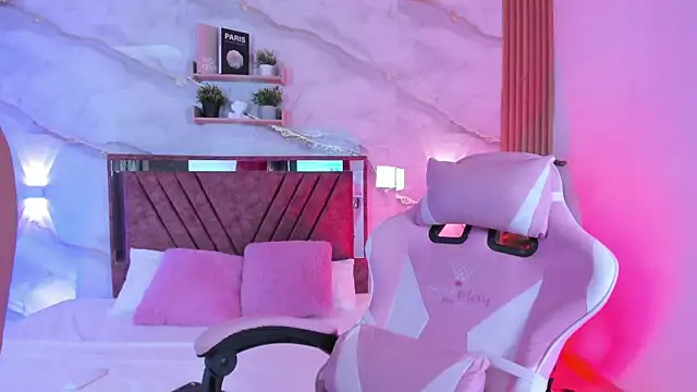 your whore Salome online show from March 2026 06:51:02 PM