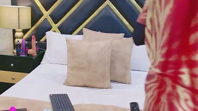 AntonellaEscudero online show from April 2026 08:02:01 PM