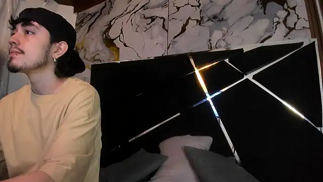 Couple In Heat online show from February 2026 07:34:02 PM