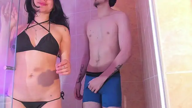 Couple In Heat online show from April 2026 08:09:02 PM