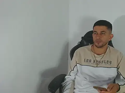  Grasshopper online show from February 2026 01:35:02 AM