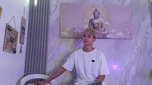 GOLD BOYS online show from April 2026 08:02:02 AM