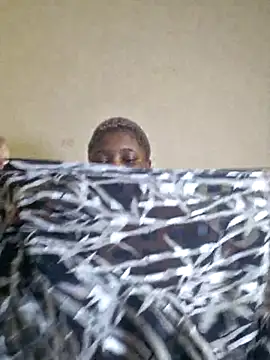 SweetDarkBrownie online show from March 2026 04:13:01 PM