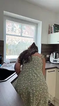 Dance Lady online show from April 2026 11:47:01 AM