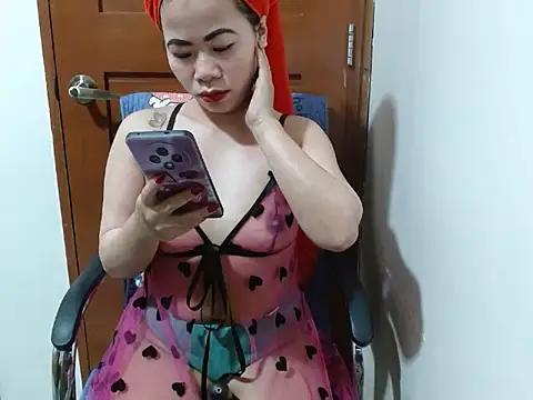 Snapshot of Petite_Jeramae22 chatting on August 2026 02:32:02 AM Petite Jeramae22 online show from August 2026 02:32:02 AM