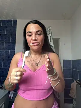 Darkfantisyx online show from May 2026 10:44:02 AM