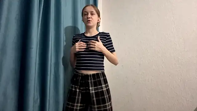 Snapshot of StaticBliss chatting on February 2026 01:17:01 AM StaticBliss online show from February 2026 01:17:01 AM