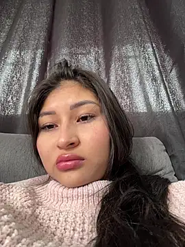 Aylin fire online show from March 2026 07:06:02 PM