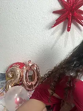 soffii-estrella online show from May 2026 05:47:01 AM