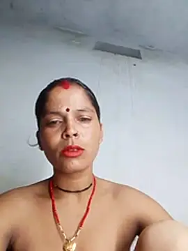 Snapshot of Hot_bh87 chatting on June 2026 06:01:01 PM Hot bh87 online show from June 2026 06:01:01 PM